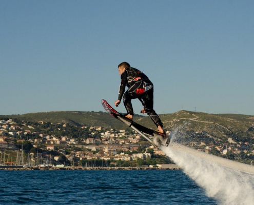 ورزش تفریحی آبی هاورد بورد